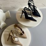 Valentino Garavani Leather Rockstud Heels